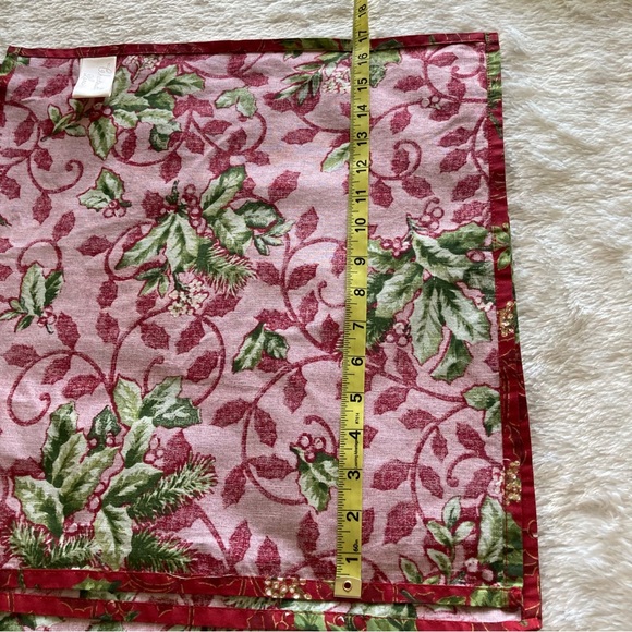 Chestnut Lane Christmas napkins (7) holiday entertaining - Picture 7 of 7